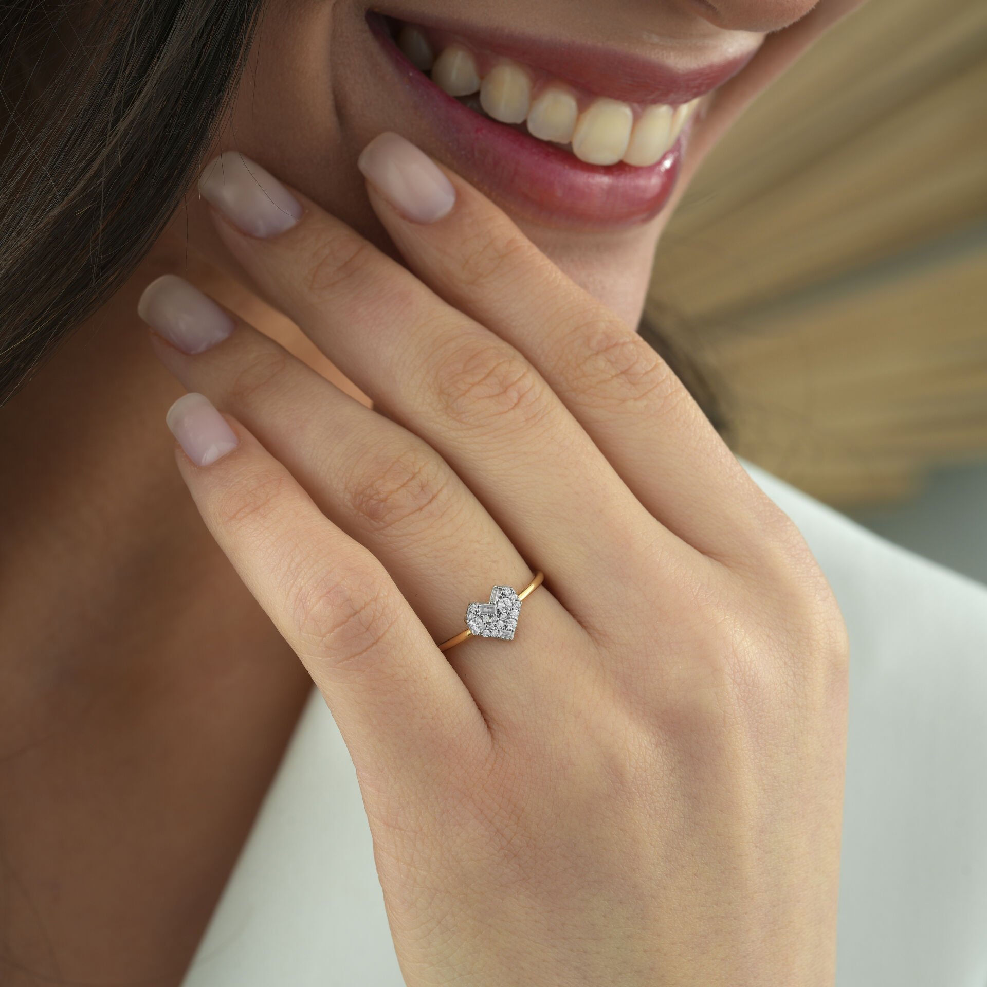 Baget Taşlı Kalp Yüzük