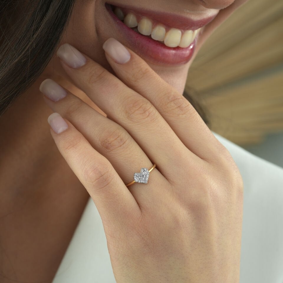 Baget Taşlı Kalp Yüzük