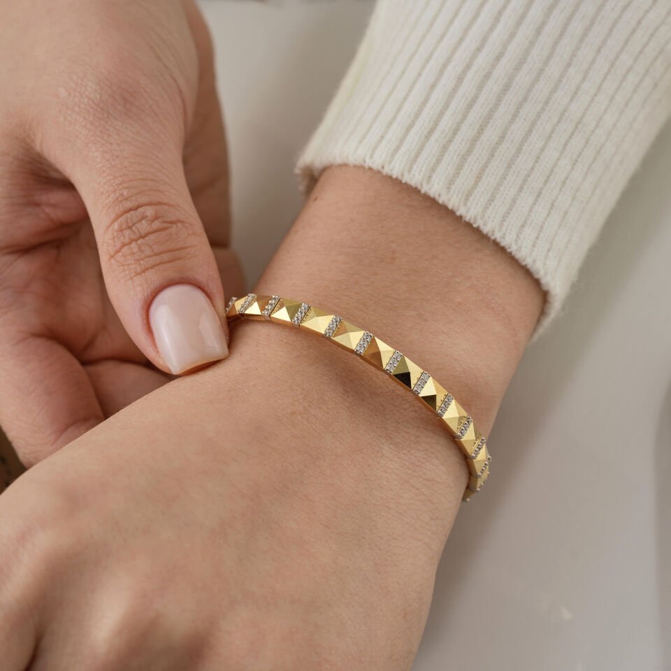 Taşlı Prizma Kelepçe