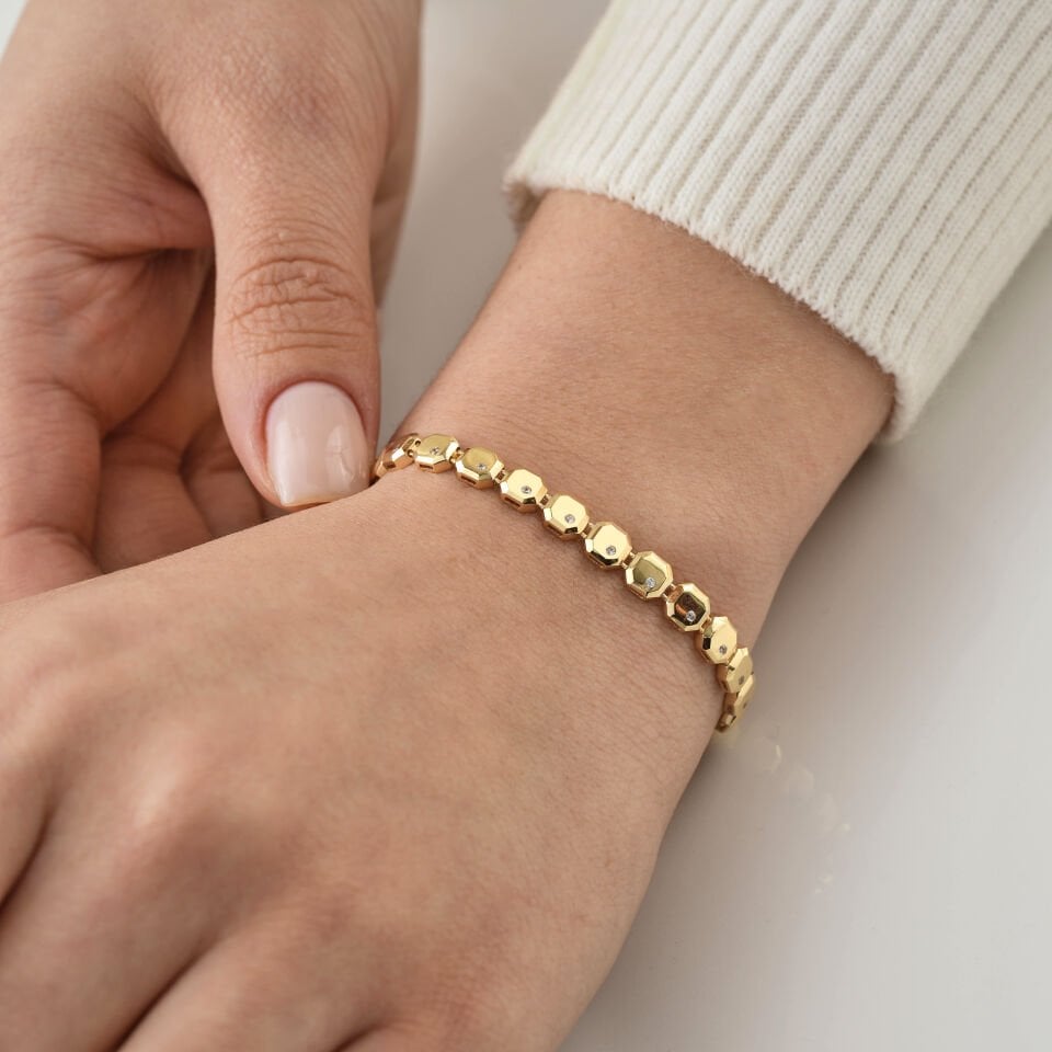 Kare Taşlı Bileklik