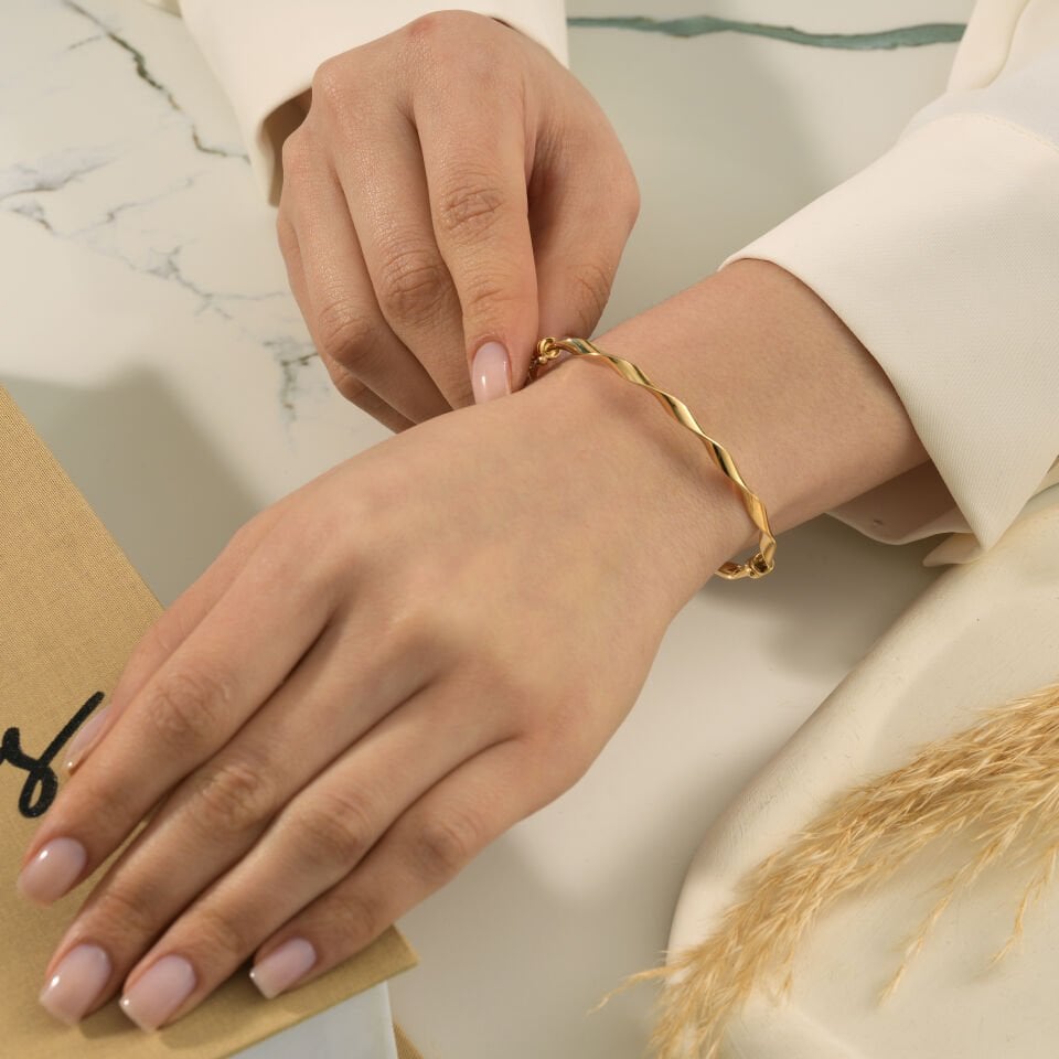 Modern Burgu Kelepçe