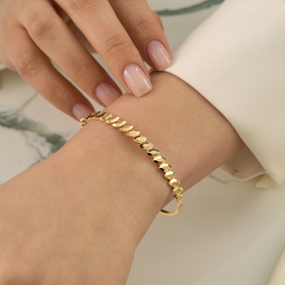 Desenli Badem Kelepçe