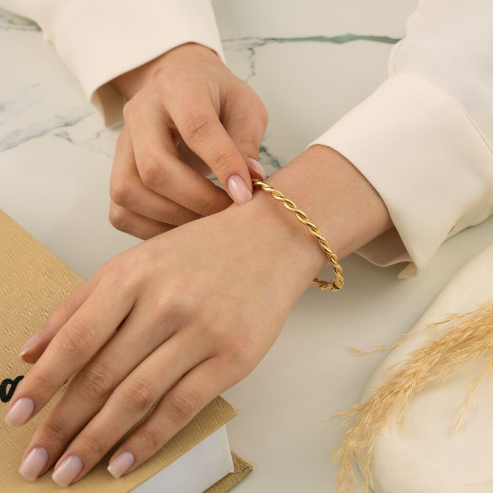 Desenli Burgu Kelepçe