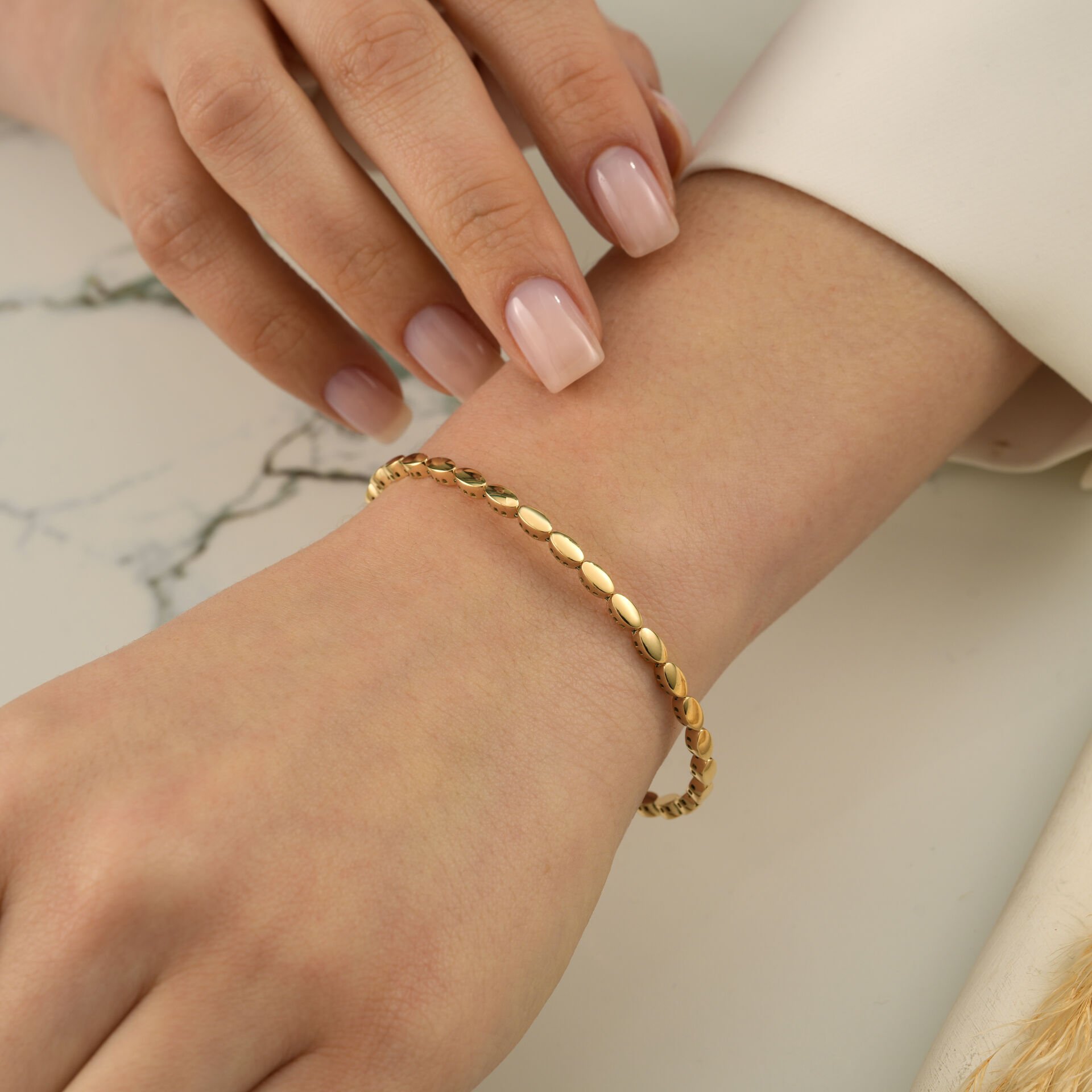 İnce Badem Kelepçe