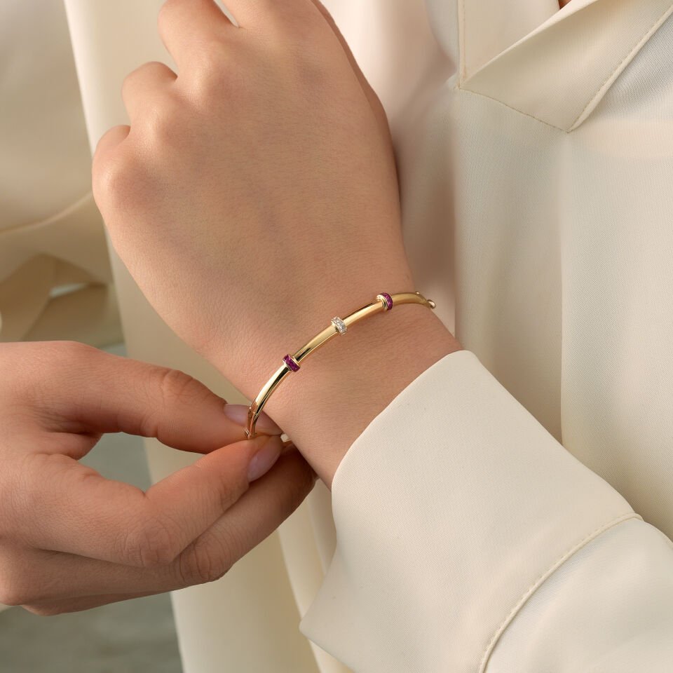 Pembe Taşlı Kelepçe