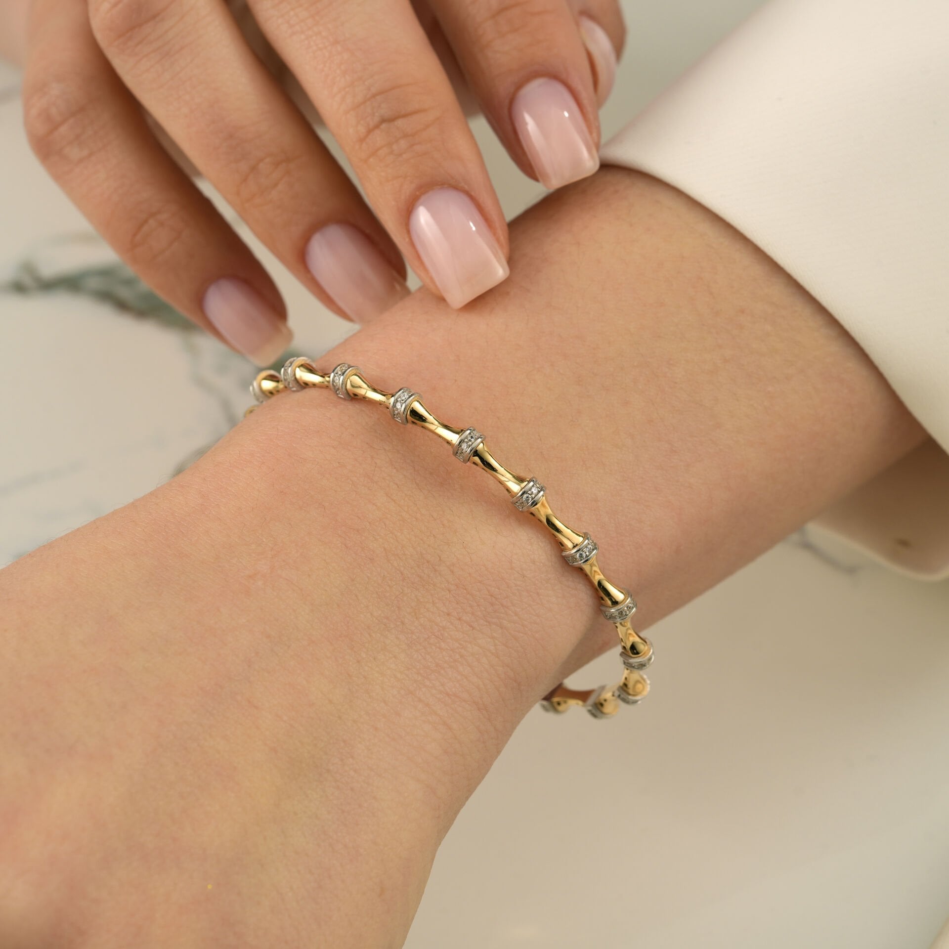 Taşlı Kemik Kelepçe