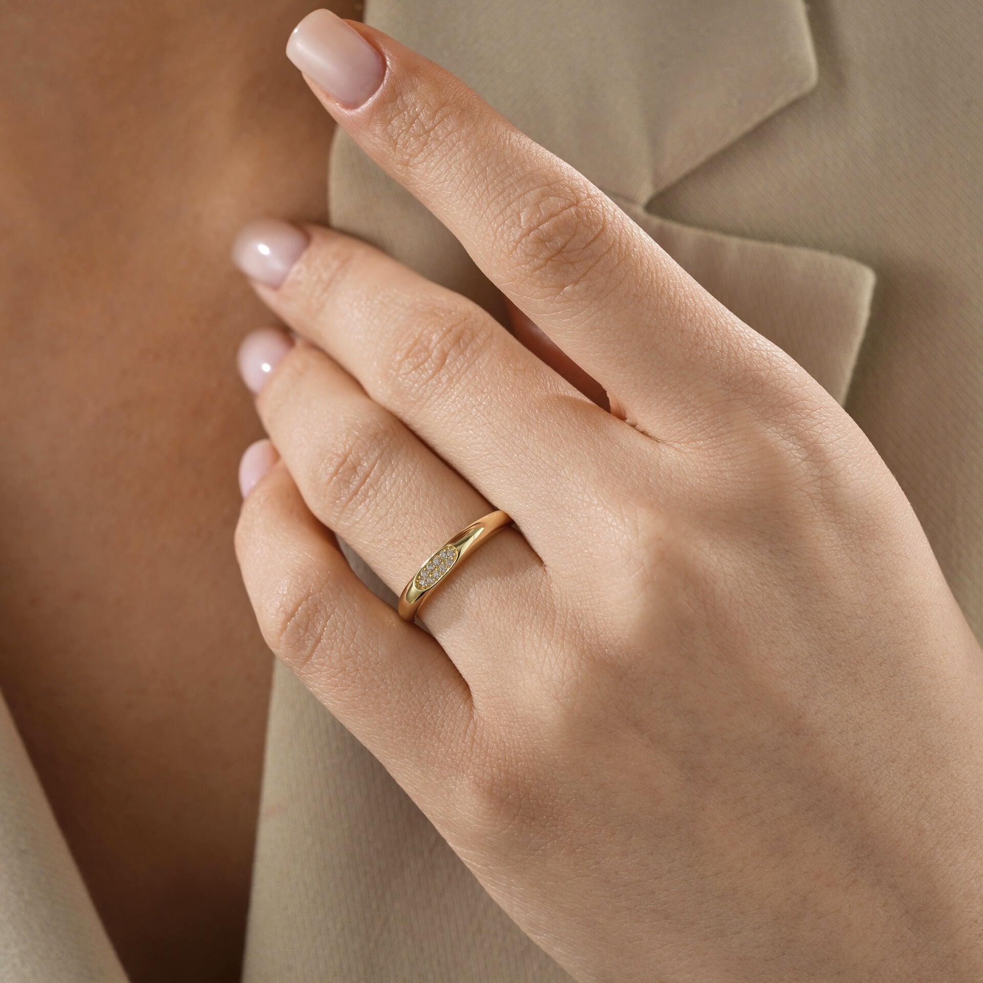 Taşlı Tasarım Yüzük