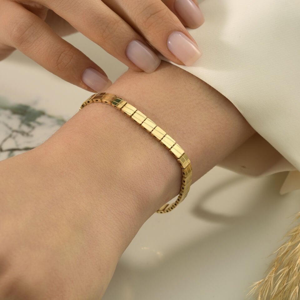 Desenli Işıltı Bileklik