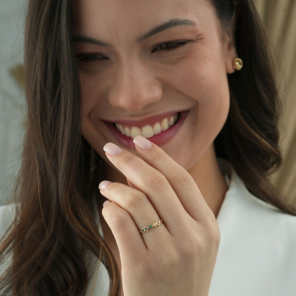 Gökkuşağı Renkli Yüzük