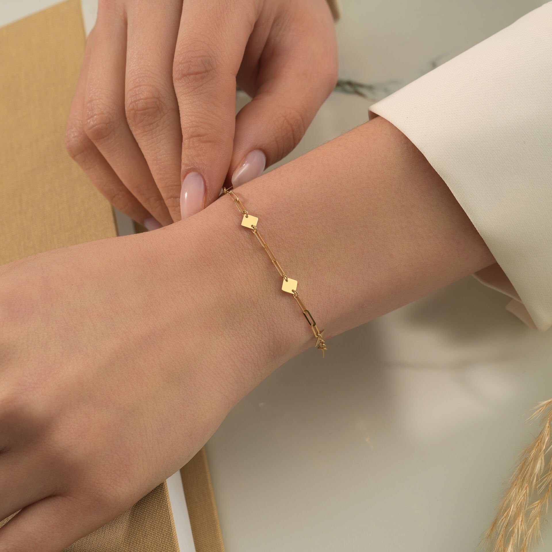 Geometrik Minimal Bileklik