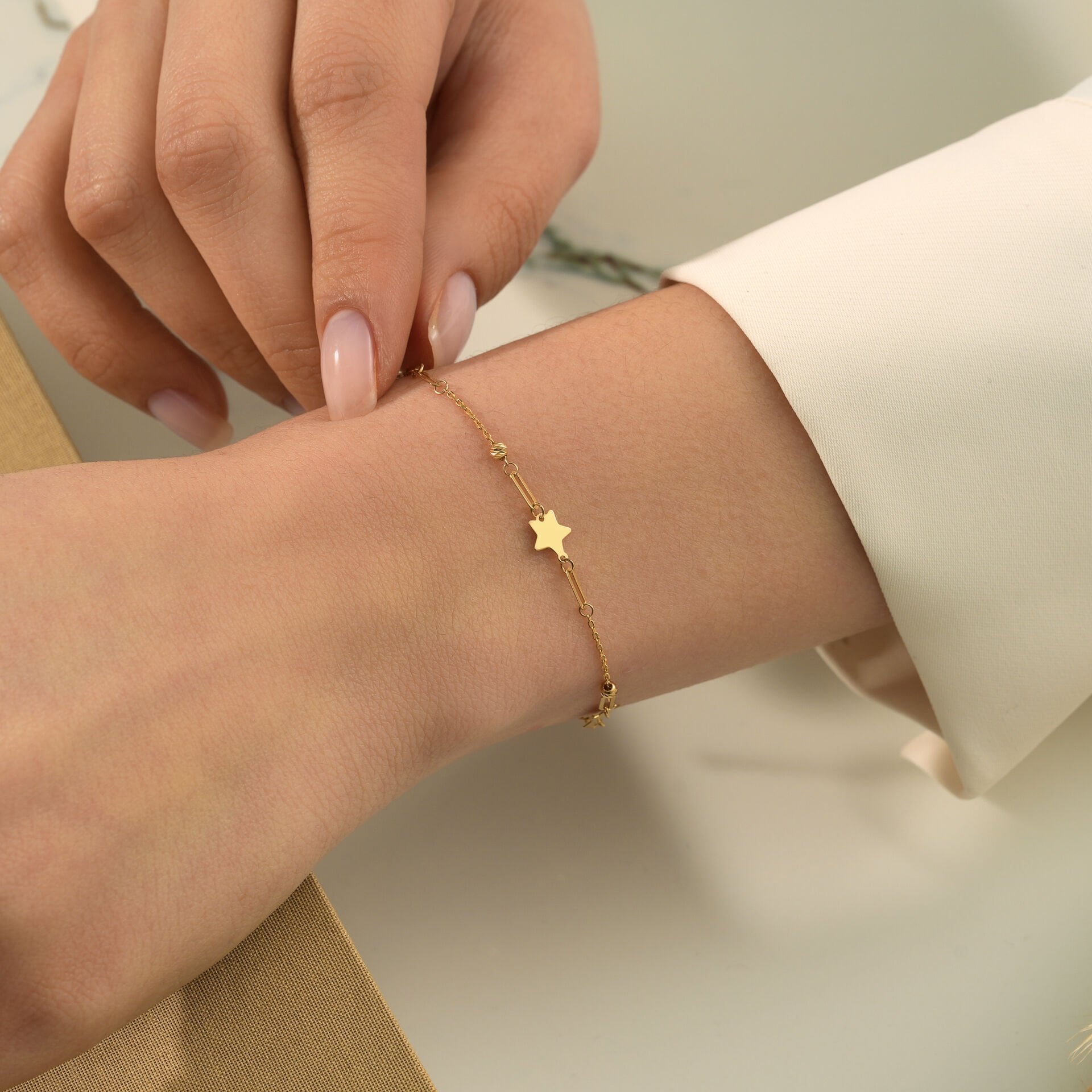 Slim Yıldız Bileklik