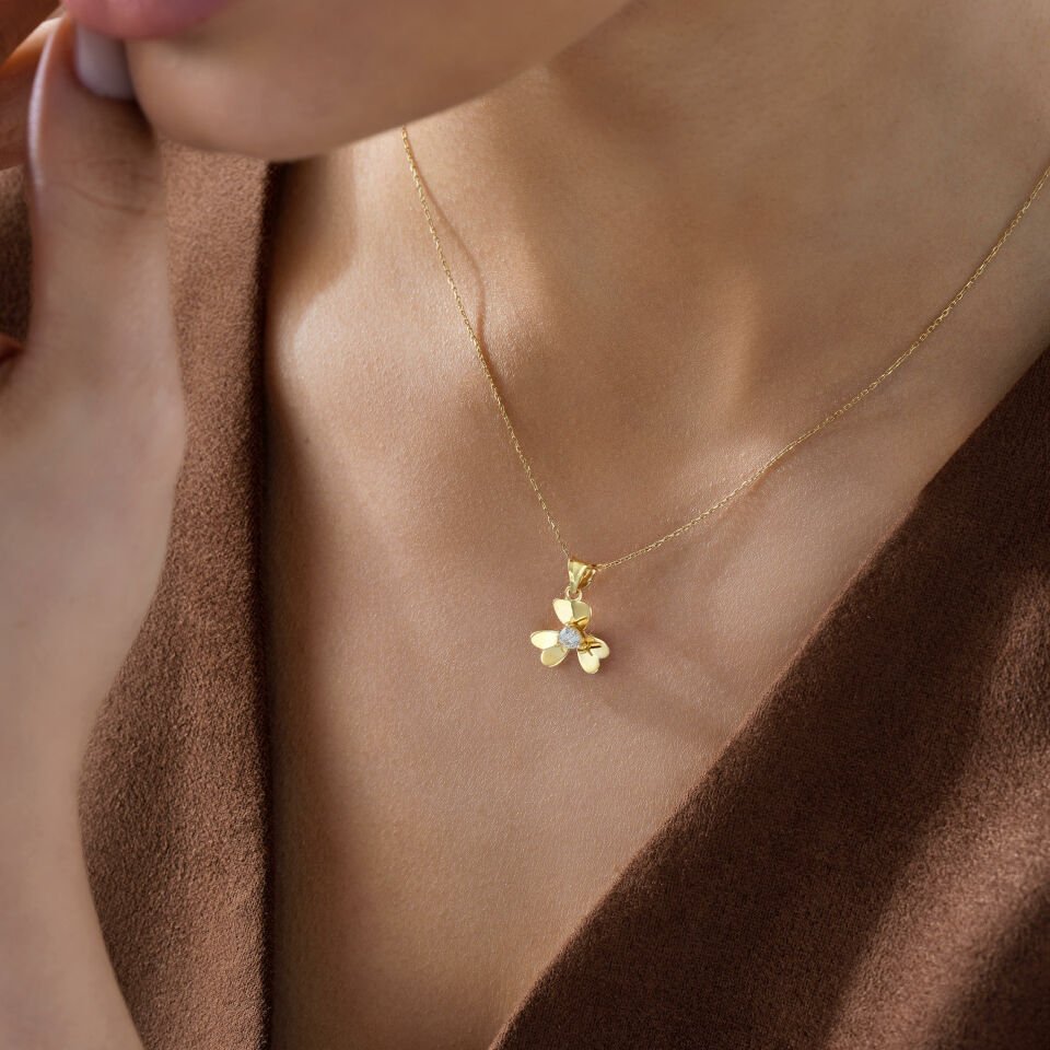 Taşlı Minimal Çiçek Kolye