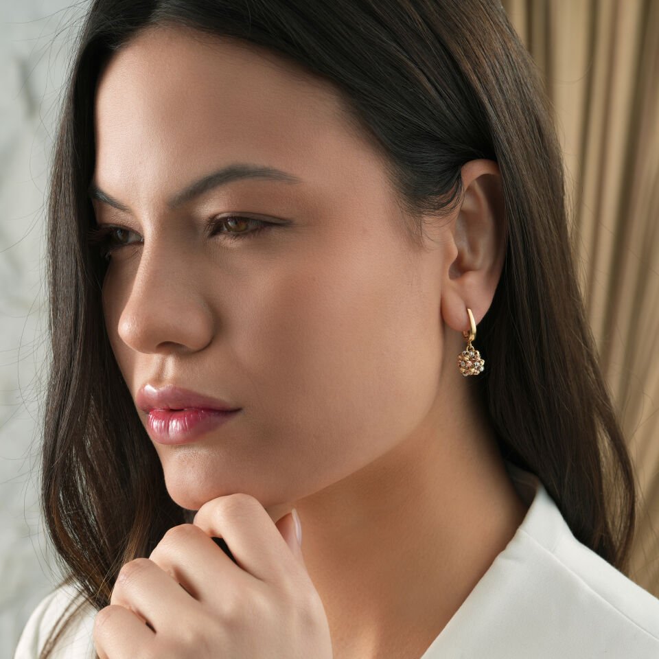 Dorica Sallantılı Küpe