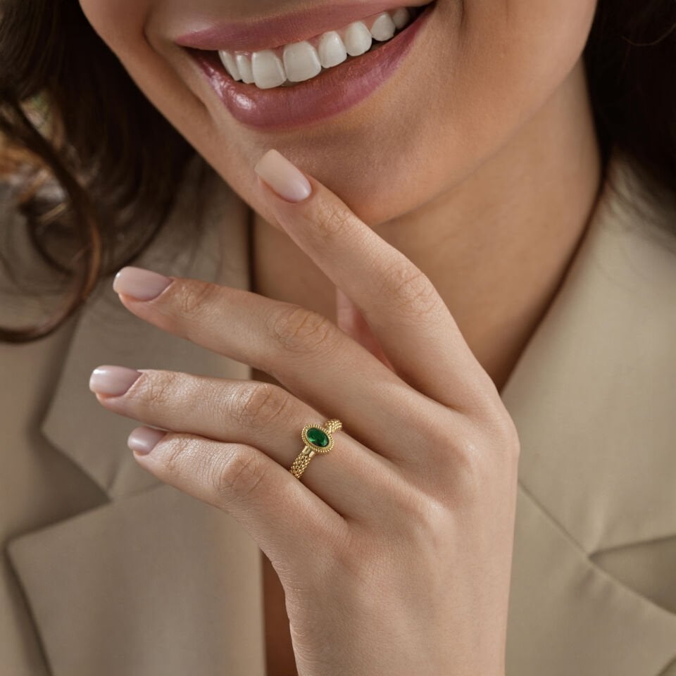 Taşlı Jessica Yüzük