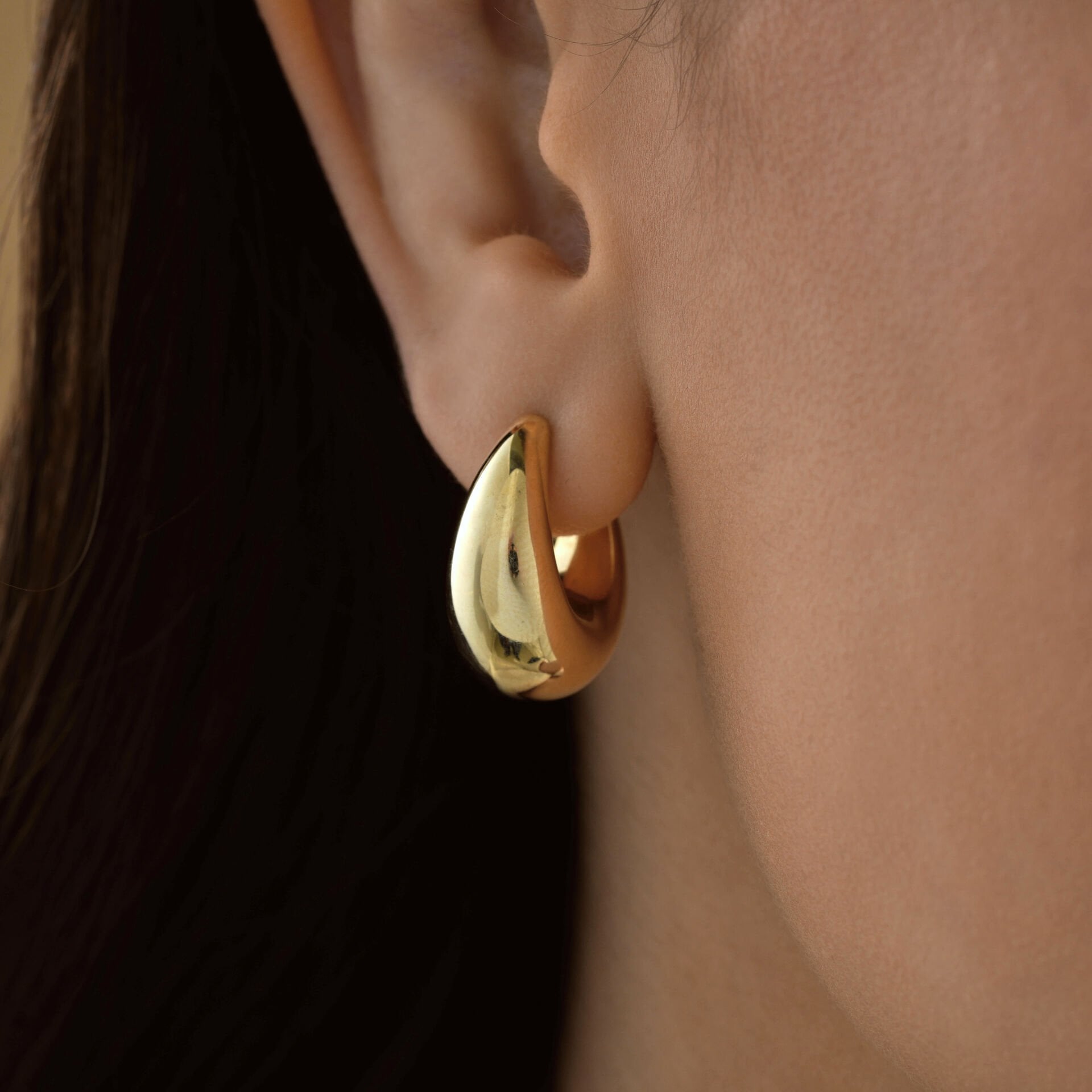 Damla Puffy Vidalı Küpe