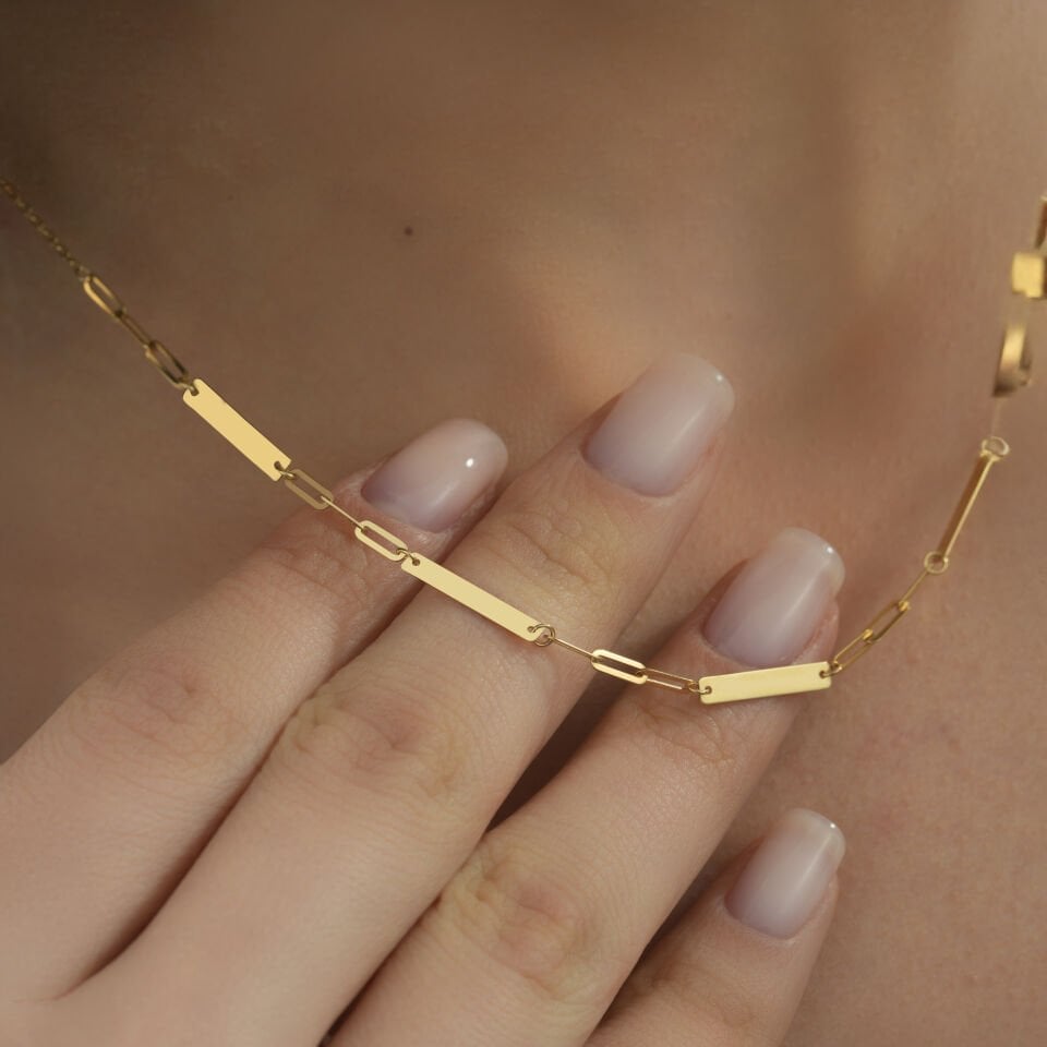 Tasarım Bar Plaka Kolye