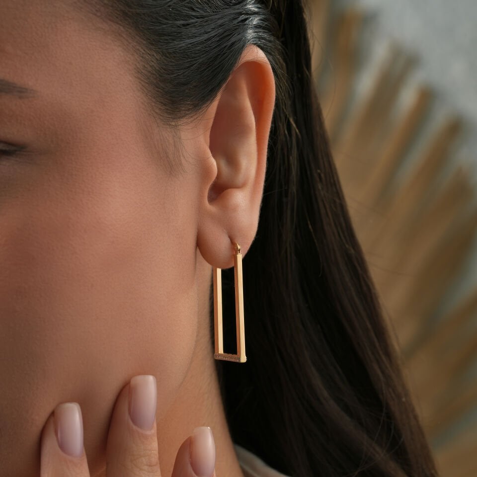 Taşlı Dikdörtgen Küpe