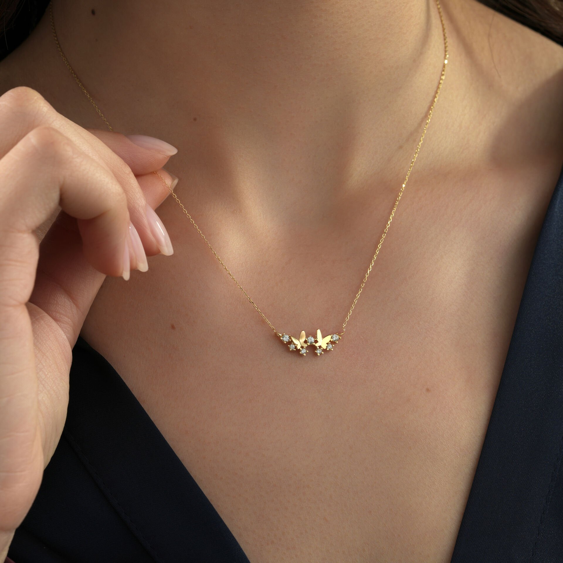 Mini Taşlı Kelebek Kolye