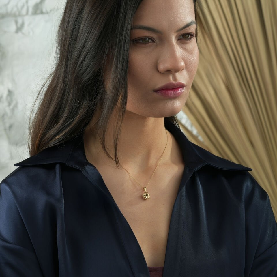 Aşk Düğümü Kolye