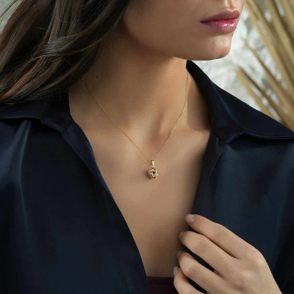 Aşk Düğümü Kolye