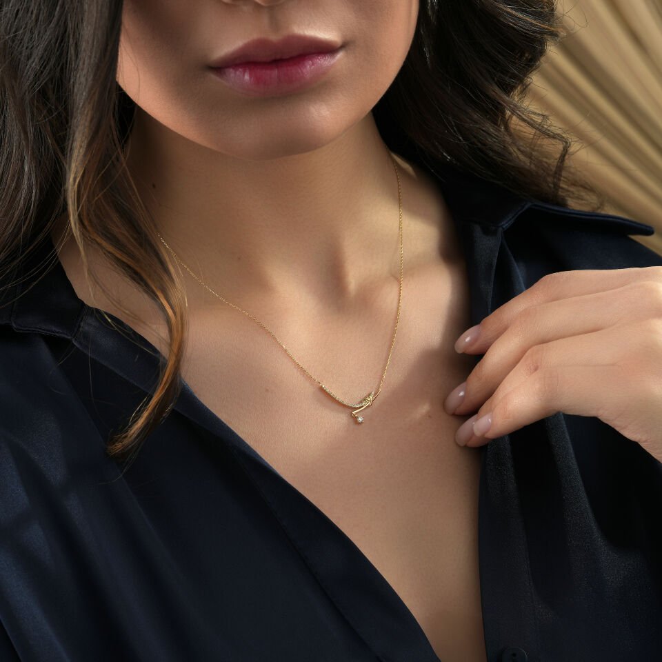 Taşlı Tasarım Kolye