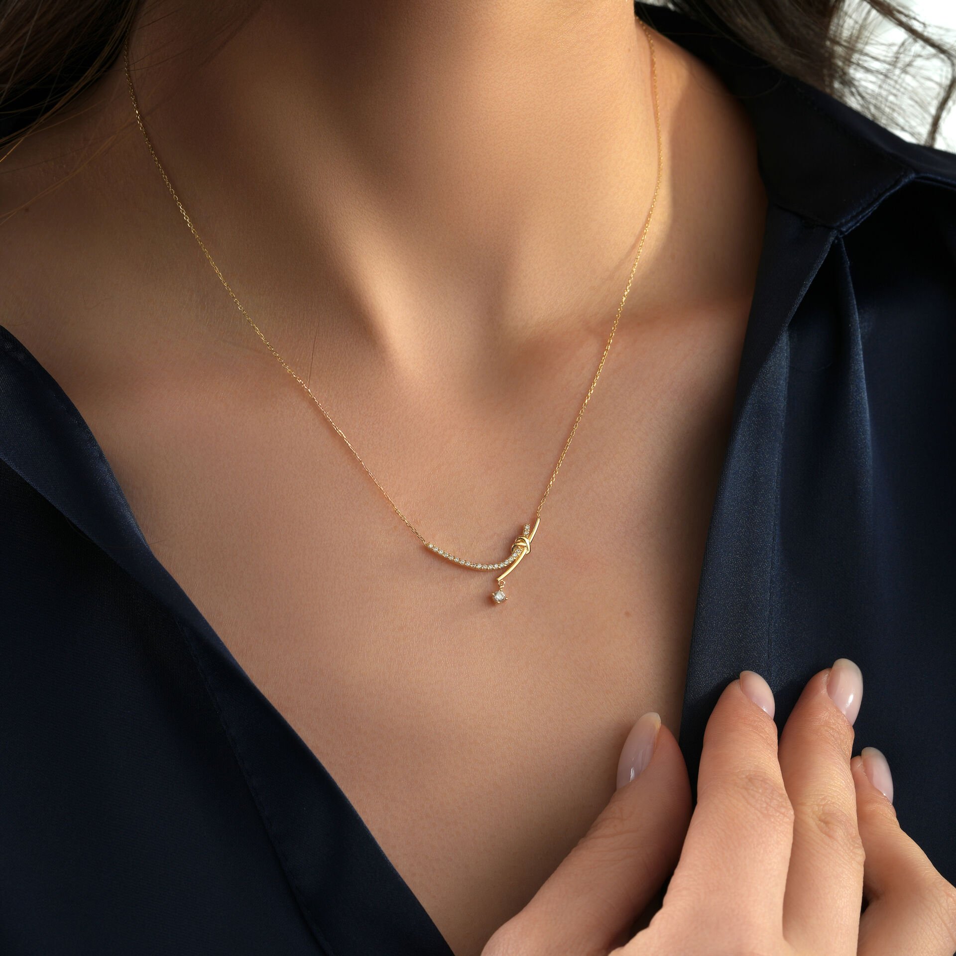 Taşlı Tasarım Kolye