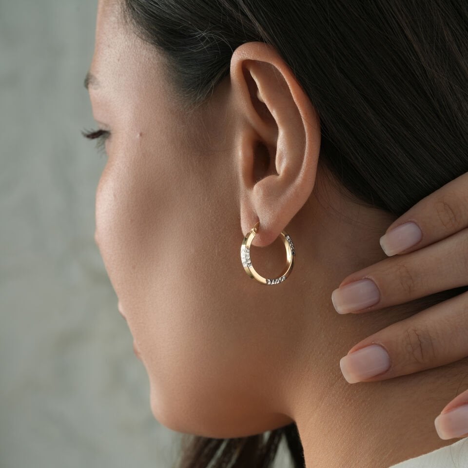 Işıltılı Halka Küpe