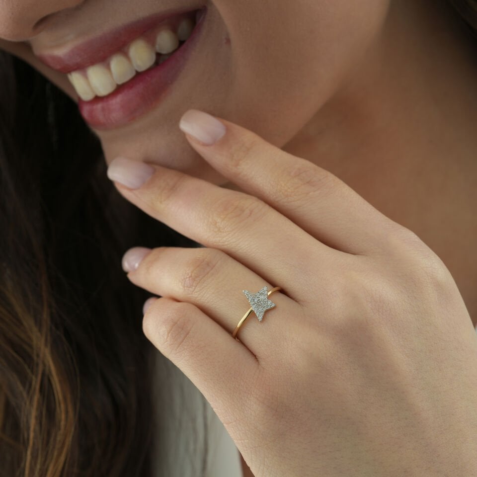 Yıldız Işıltı Yüzük