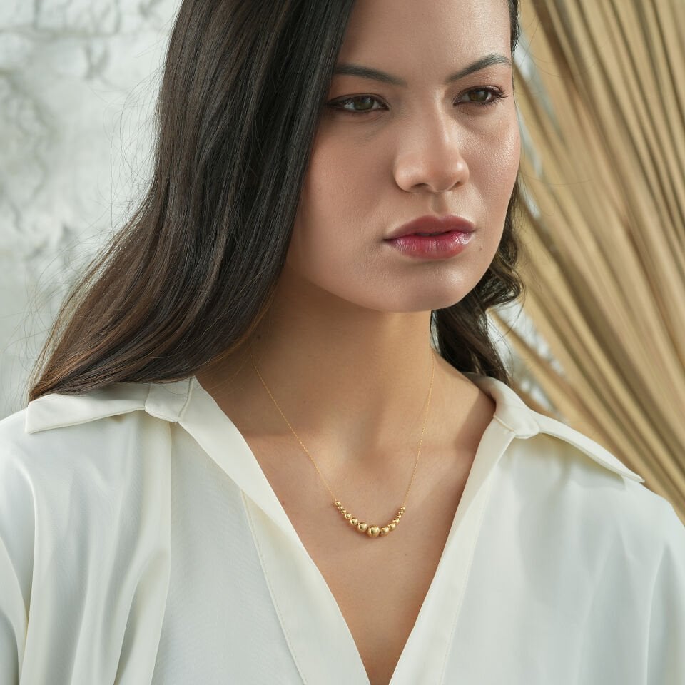 Orbit Sıralı Kolye